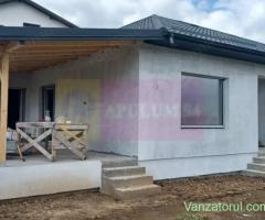 Săbăreni, casă nouă parter 137 mp, curte 400 mp