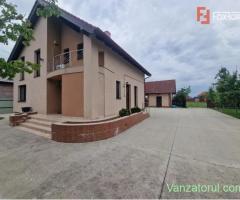 Casa individuala de vanzare cu 5 camere si teren de 2543 mp - Izvin