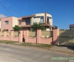 Vila de vanzare