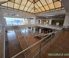 Spatiu comercial de vanzare