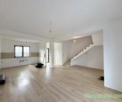 Duplex cu 3 camere, despărțit prin baie | Mosnita Noua | Valery 3