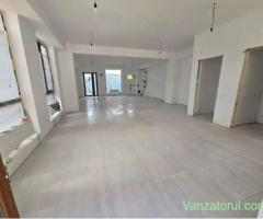 Spatiu comercial de vanzare