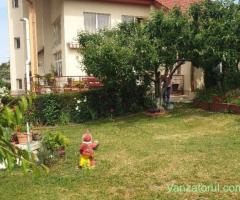 Vila zona Colinelor D+P+E , sc 480 mp , teren 1200, piscina , constr 2001, gaz